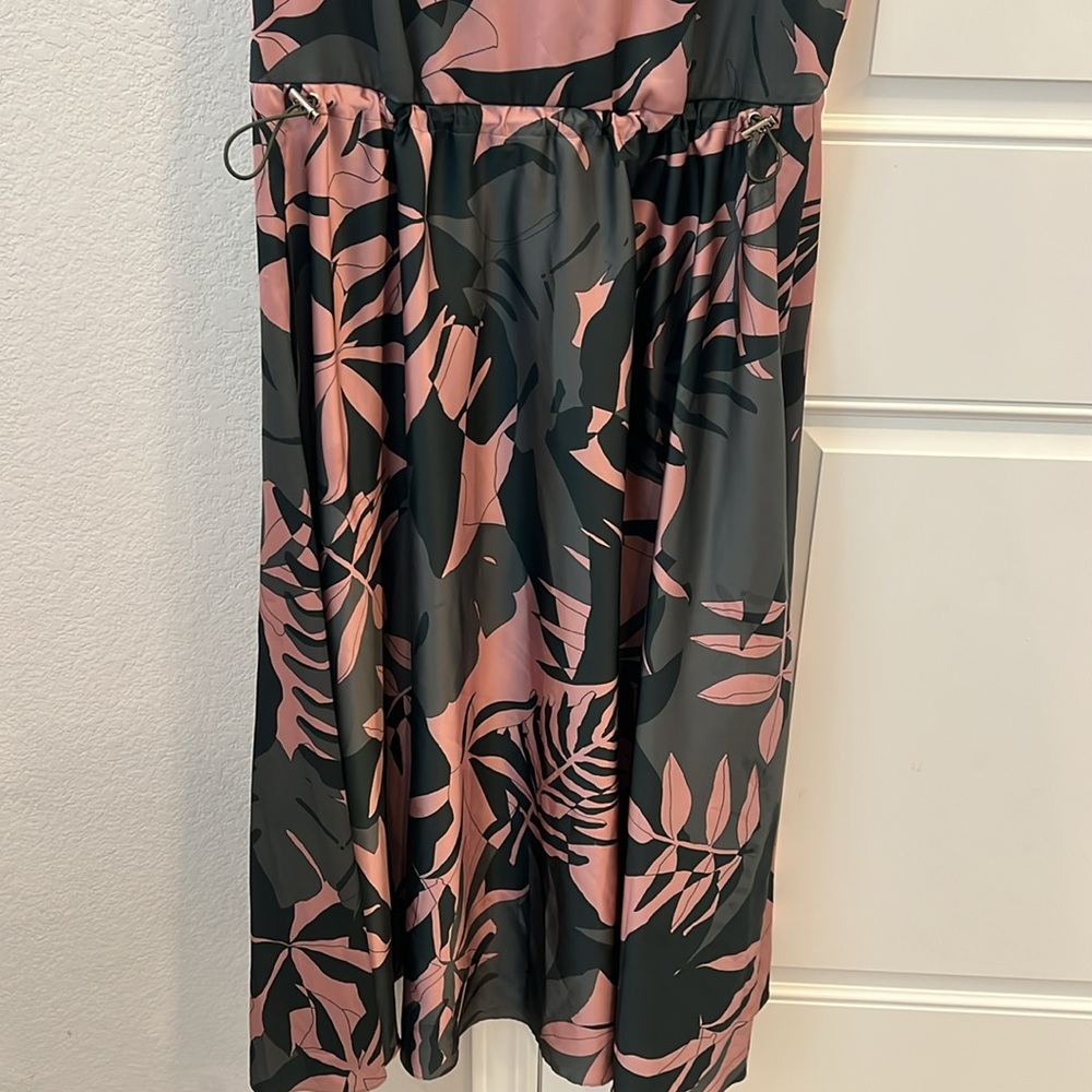 Ted Baker Black Midi Dress with Mauve Leaf Print - Picture 3 of 5